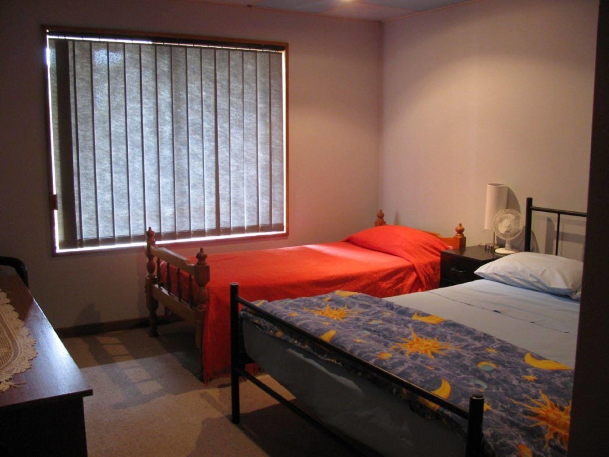 Kathys Place Bed And Breakfast Alice Springs Extérieur photo